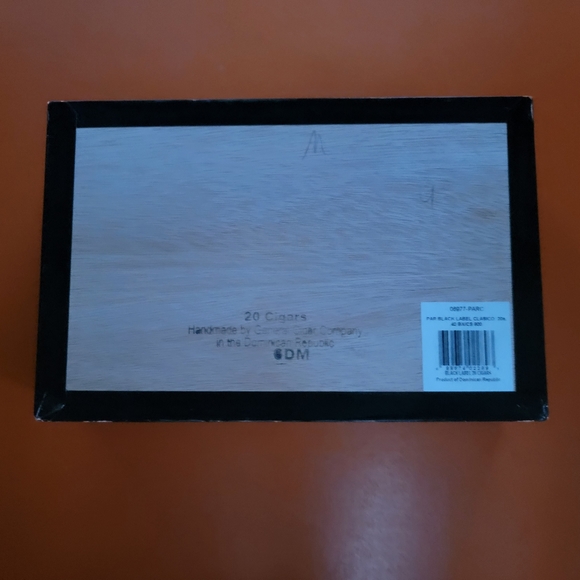 Empty Cigar Box - Picture 10 of 11